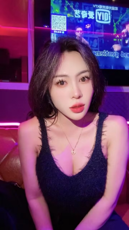 素素可月的第一张照片--邯郸相亲服务中心