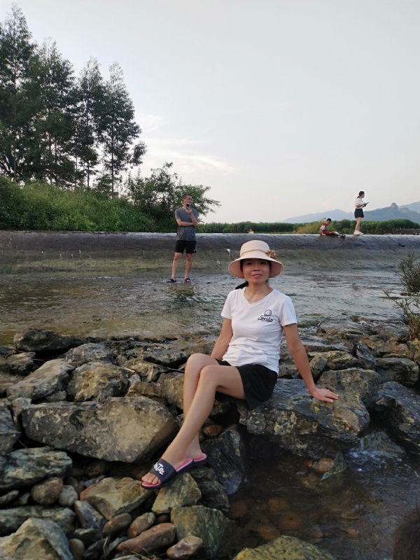 雪儿的第一张照片--邯郸相亲服务中心