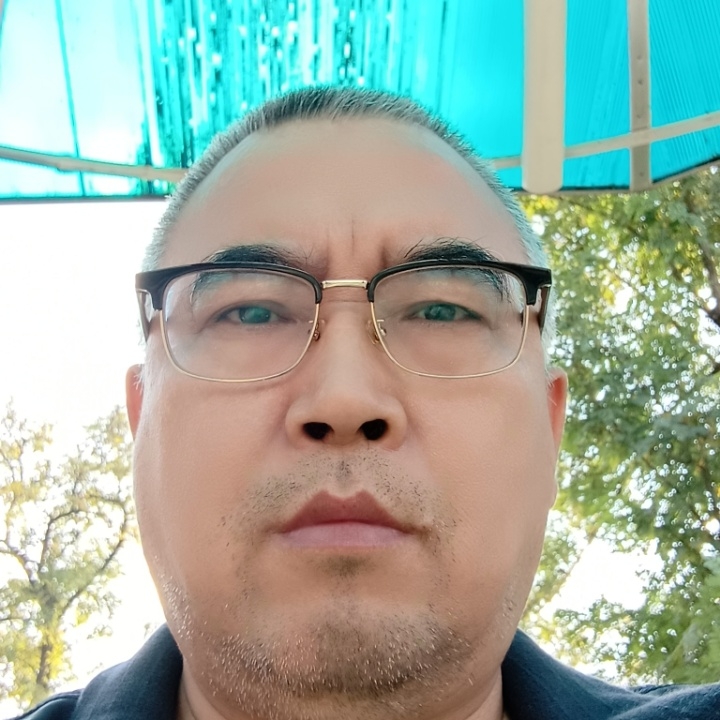 绿萝的第一张照片--邯郸相亲服务中心