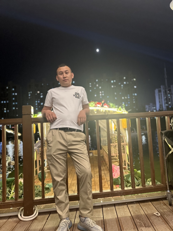 大超的第一张照片--邯郸相亲服务中心