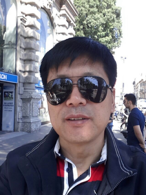 春风的第一张照片--邯郸相亲服务中心