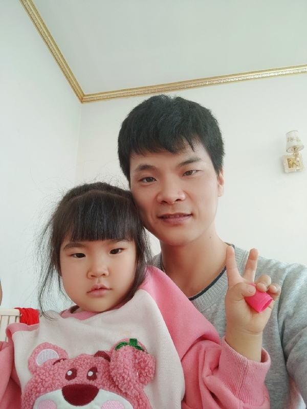 离异脱单的第一张照片--邯郸相亲服务中心