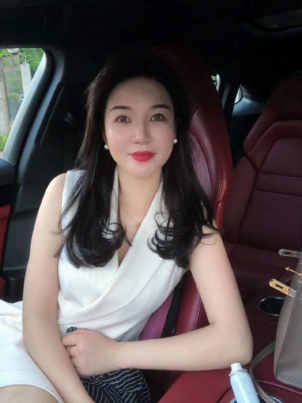 小雨的第一张照片--邯郸相亲服务中心