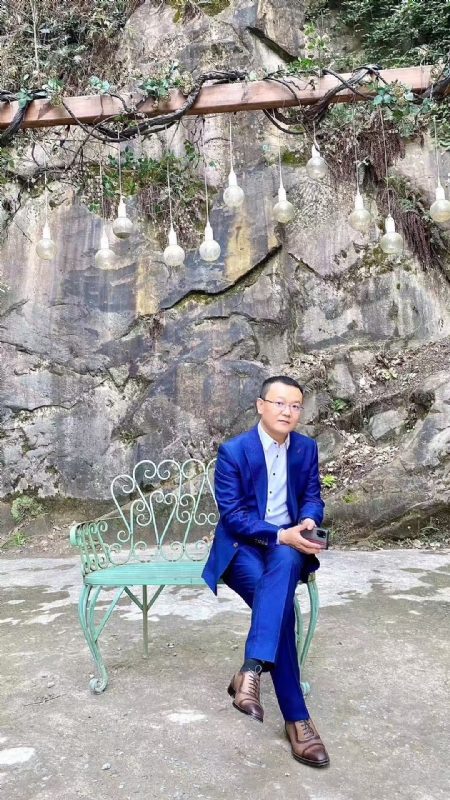 dikson的第一张照片--邯郸相亲服务中心