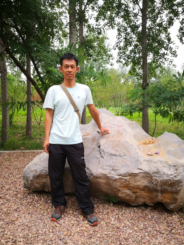 宠辱不惊的第一张照片--邯郸相亲服务中心