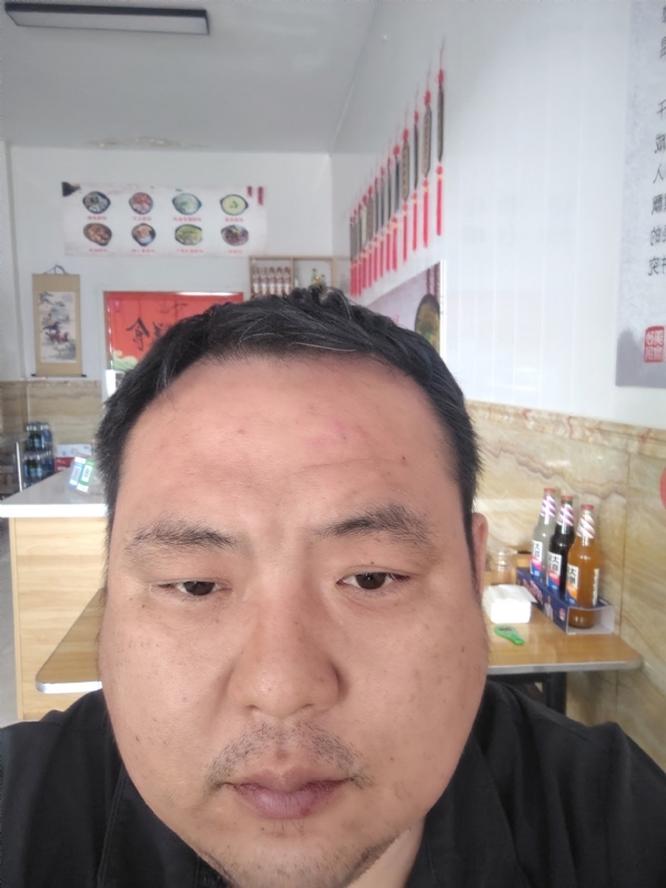 风云鹏的第一张照片--邯郸相亲服务中心