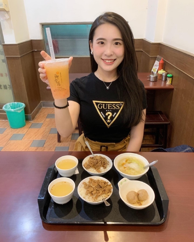 涵涵的第一张照片--邯郸相亲服务中心