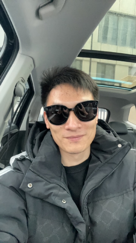 男孩的第一张照片--邯郸相亲服务中心