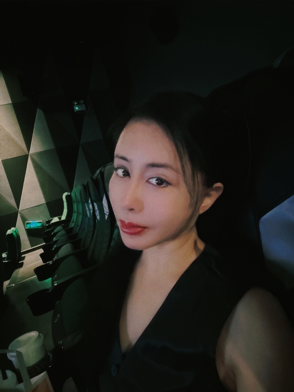 Moon的第一张照片--邯郸相亲服务中心