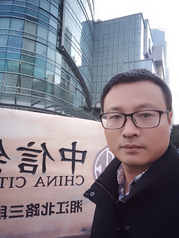 晚秋的第一张照片--邯郸相亲服务中心