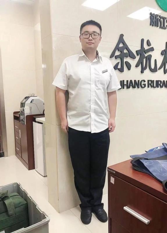 君临天下的第一张照片--邯郸相亲服务中心