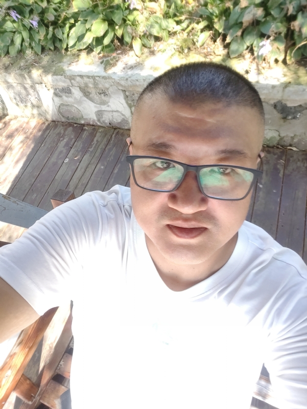 羊十八的第一张照片--邯郸相亲服务中心