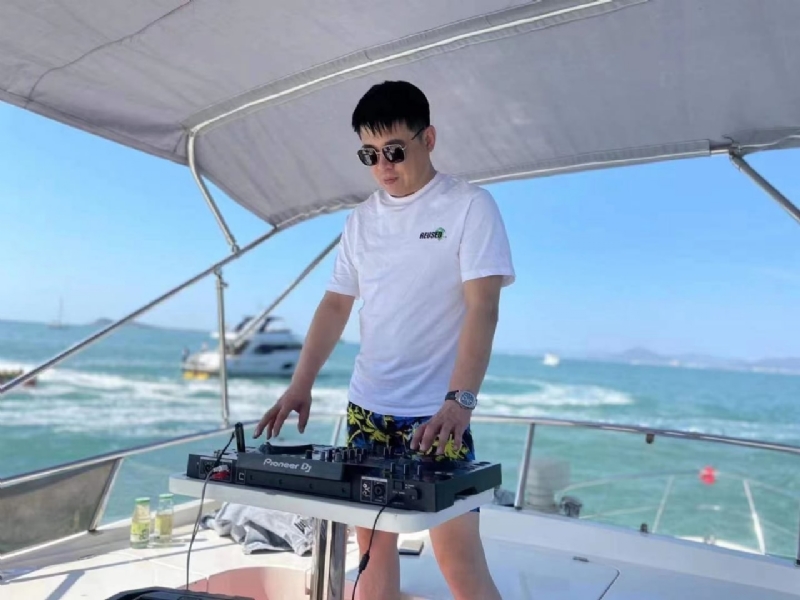 魔盒的第一张照片--邯郸相亲服务中心