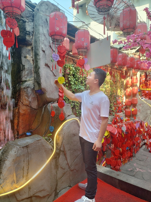 时间不语的第二张照片--邯郸相亲服务中心