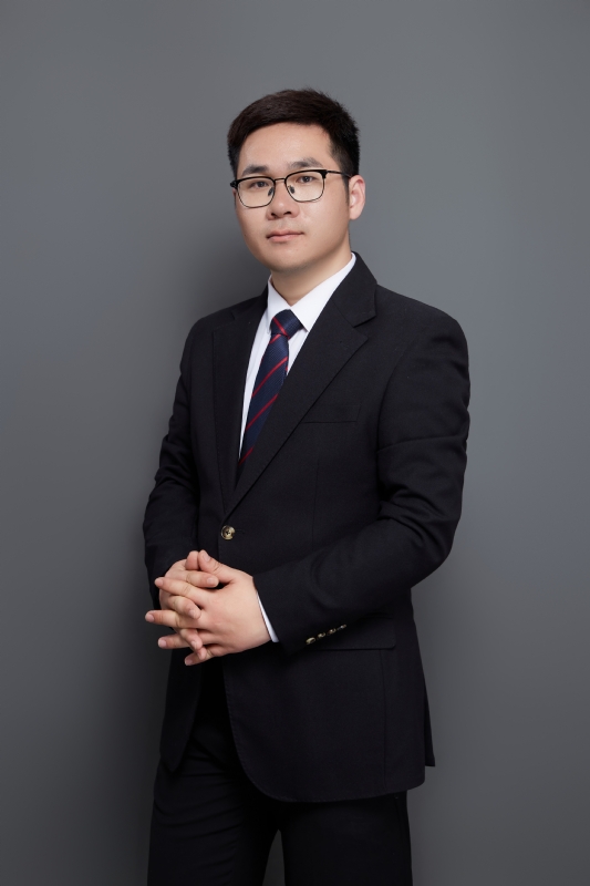 认真的第二张照片--邯郸相亲服务中心