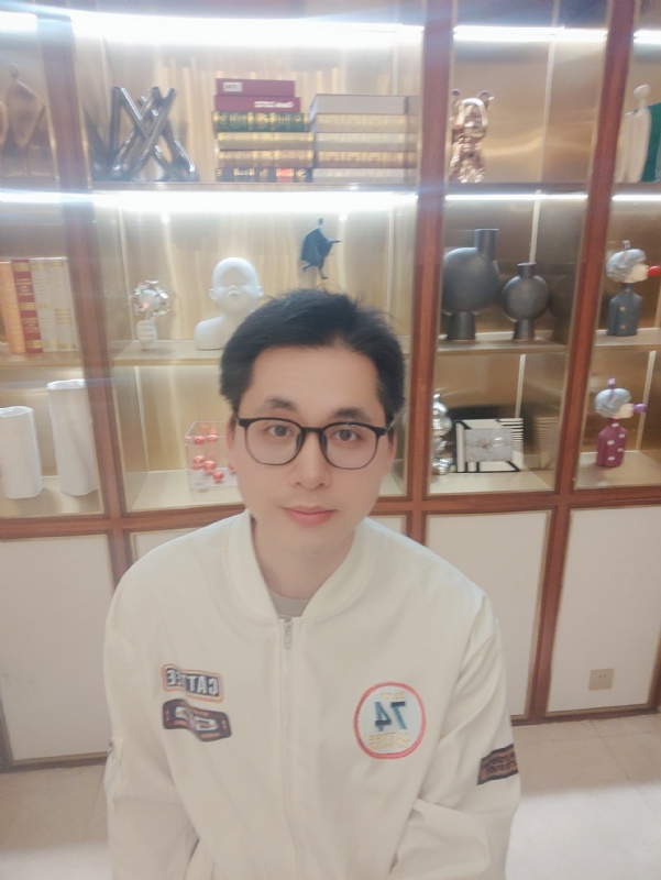 共享夕阳的第二张照片--邯郸相亲服务中心