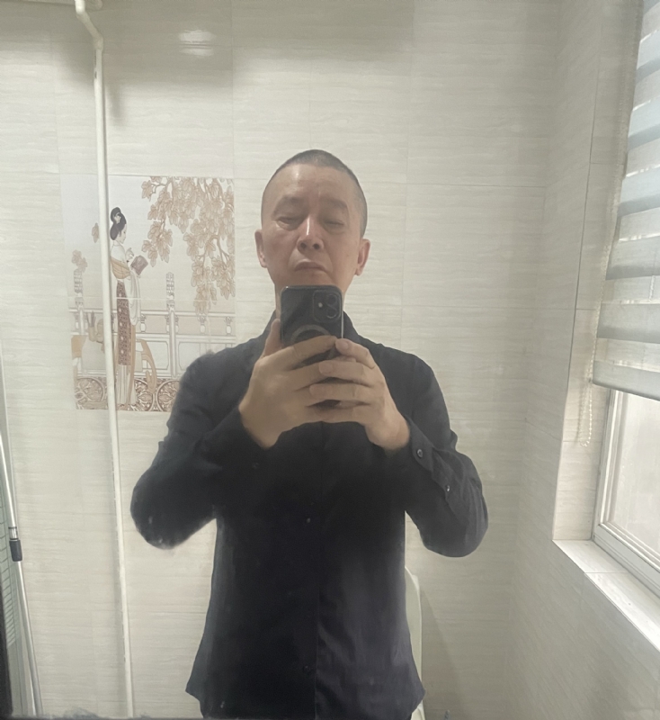 荣哥的第一张照片--邯郸相亲服务中心