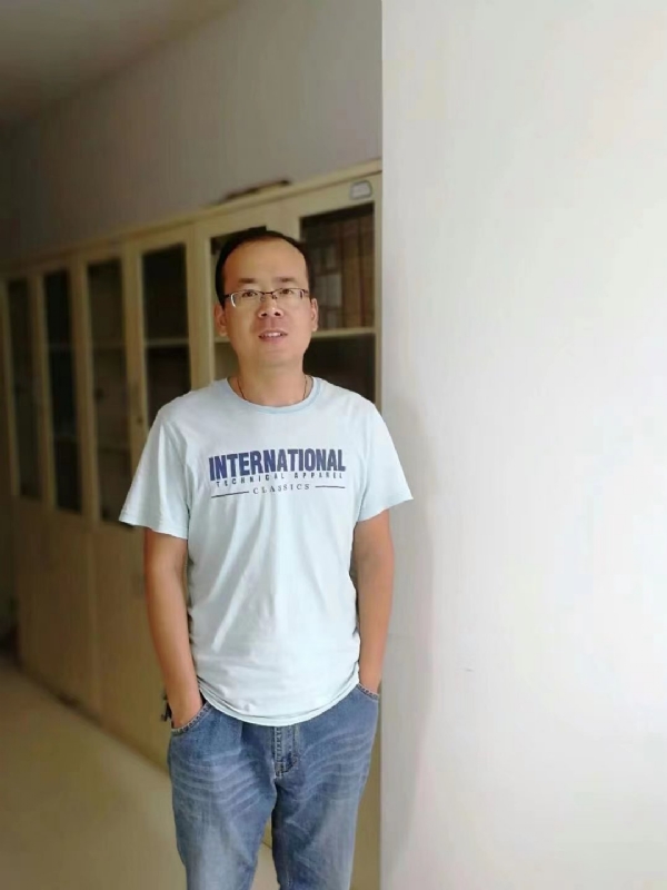 黄土麦田的第三张照片--邯郸相亲服务中心