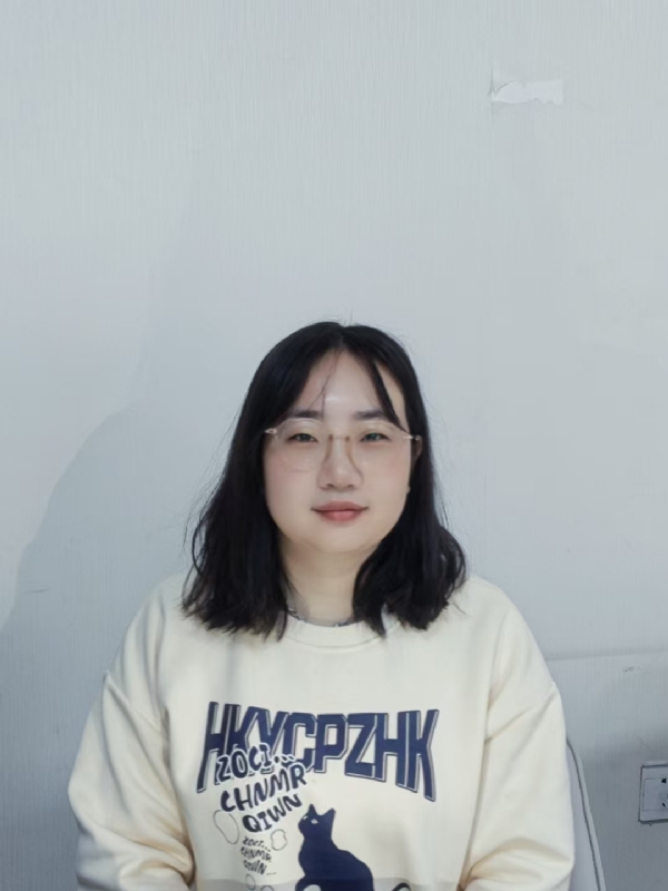 雪舞的第一张照片--邯郸相亲服务中心