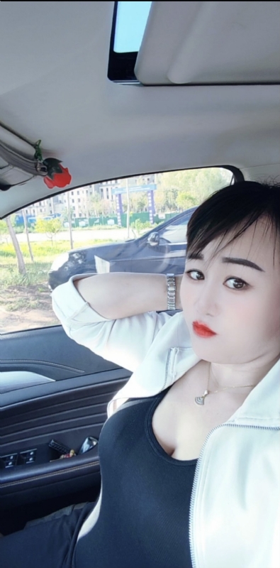 王芳燕的第三张照片--邯郸相亲服务中心