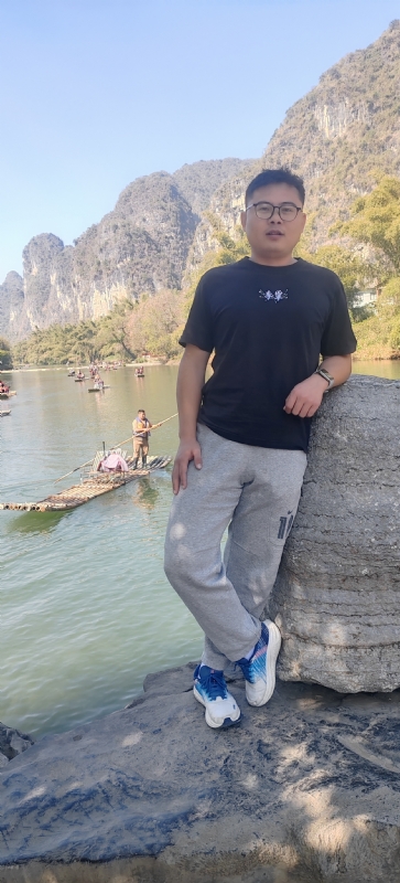 受过伤的狼的第三张照片--邯郸相亲服务中心