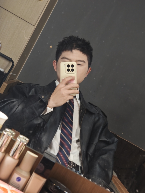 郝天翔的第一张照片--邯郸相亲服务中心