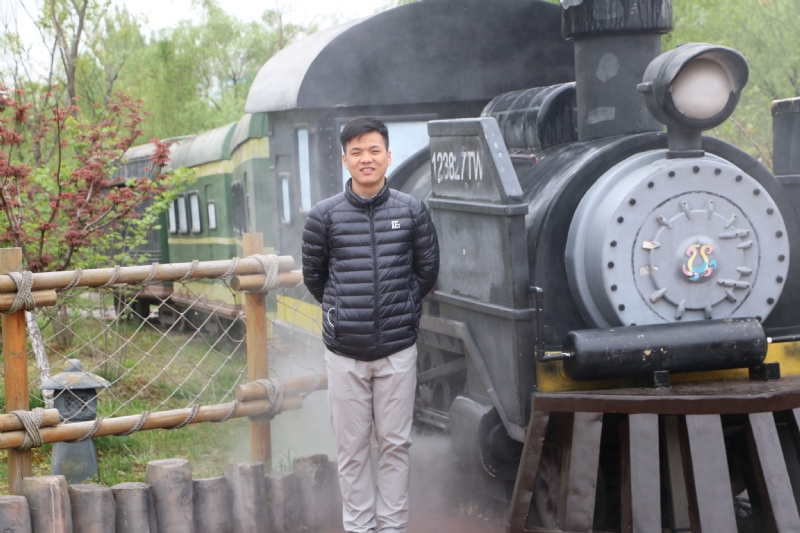 晴天的第一张照片--邯郸相亲服务中心