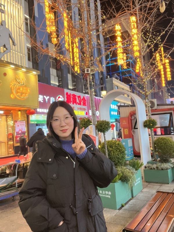 灵芽的第一张照片--邯郸相亲服务中心