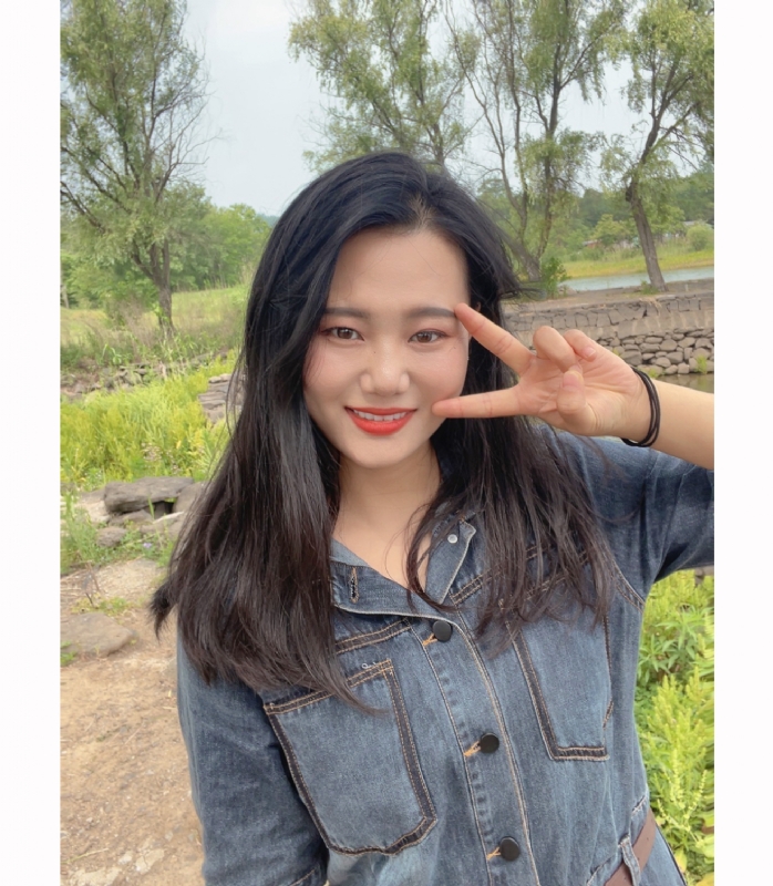 月亮的第一张照片--邯郸相亲服务中心