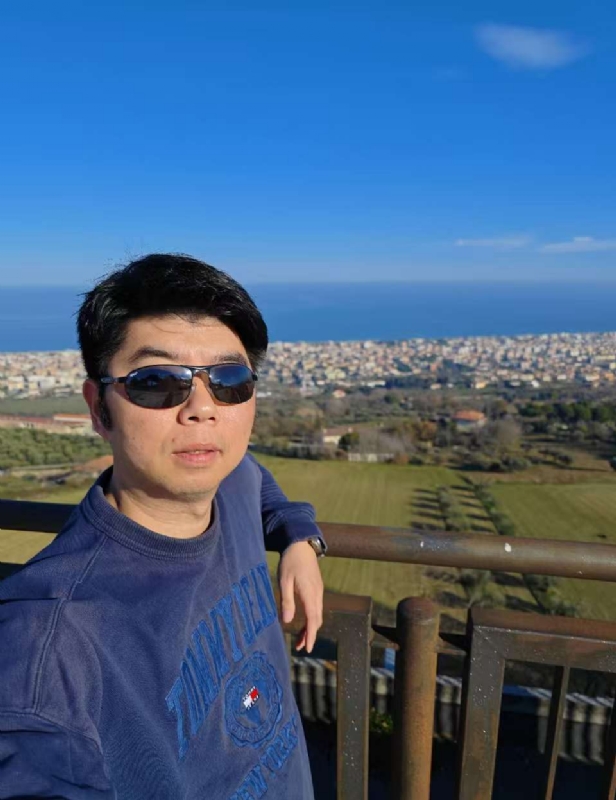 平心静气的第一张照片--邯郸相亲服务中心