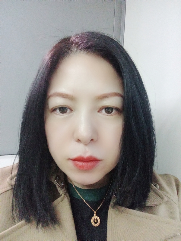 尘颜的第一张照片--邯郸相亲服务中心