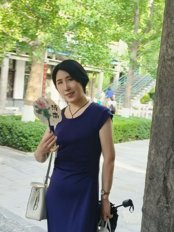 幸运满格的第一张照片--邯郸相亲服务中心