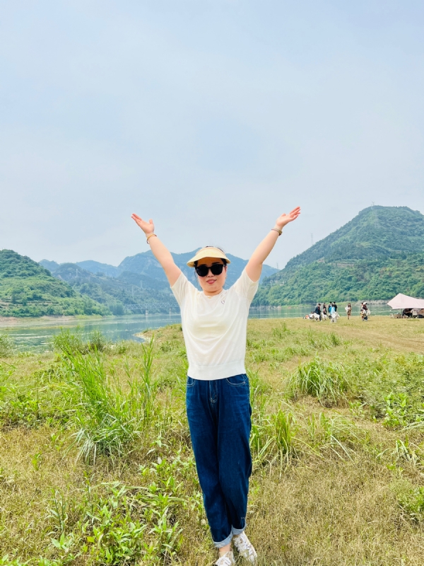 一心一意的第一张照片--邯郸相亲服务中心