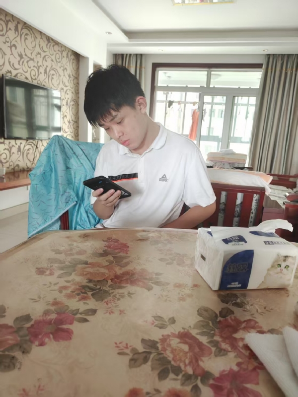 铁在烧的第一张照片--邯郸相亲服务中心