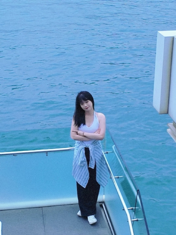 猫姐的第一张照片--邯郸相亲服务中心