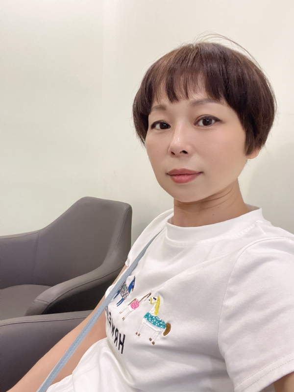 风铃草的第一张照片--邯郸相亲服务中心