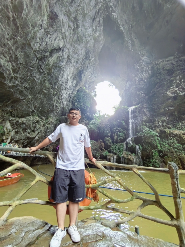 慎独的第一张照片--邯郸相亲服务中心