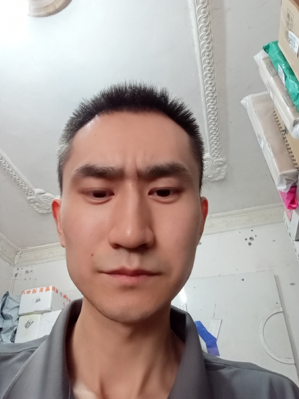 西门吹雪的第二张照片--邯郸相亲服务中心