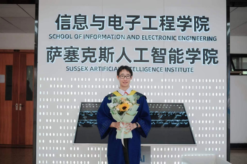 陈潇的第三张照片--邯郸相亲服务中心