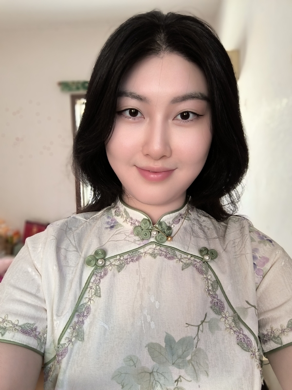 梅莱的第一张照片--邯郸相亲服务中心