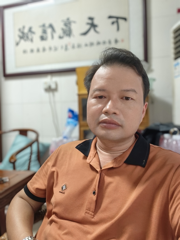 自强不息的第一张照片--邯郸相亲服务中心