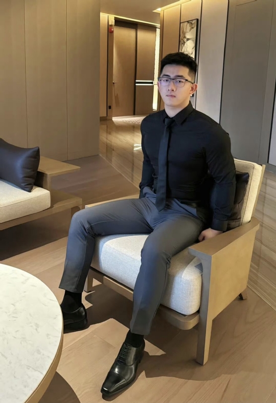 李寒外改英文可家的第一张照片--邯郸相亲服务中心