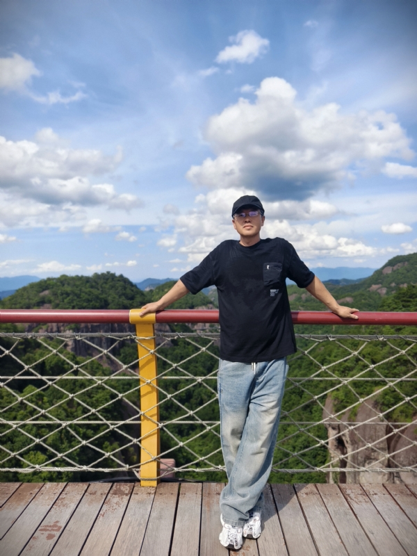 我心飞翔cjb的第三张照片--邯郸相亲服务中心