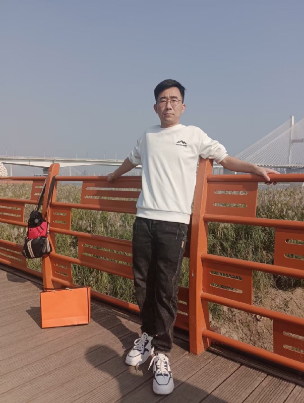 黑白的第一张照片--邯郸相亲服务中心