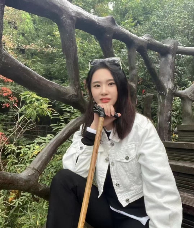 琪琪的第一张照片--邯郸相亲服务中心