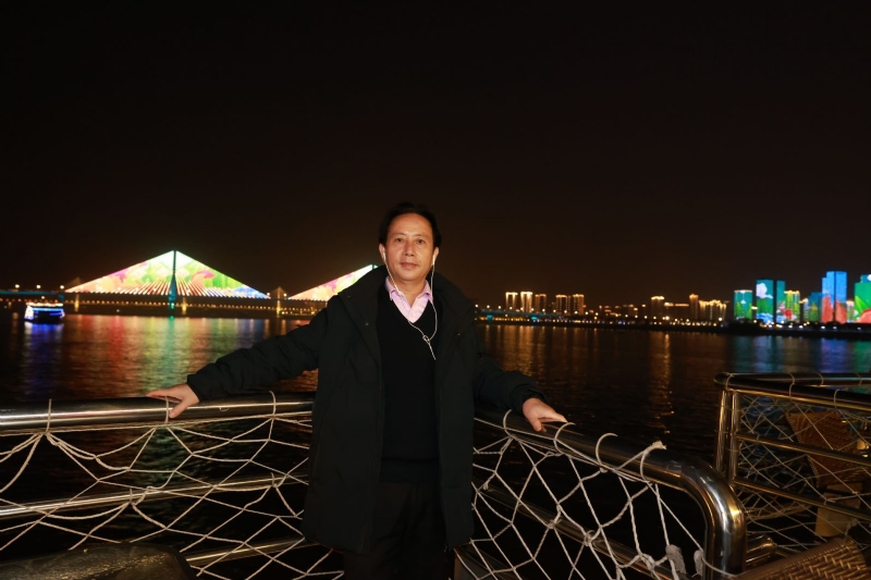 青春有你的第一张照片--邯郸相亲服务中心