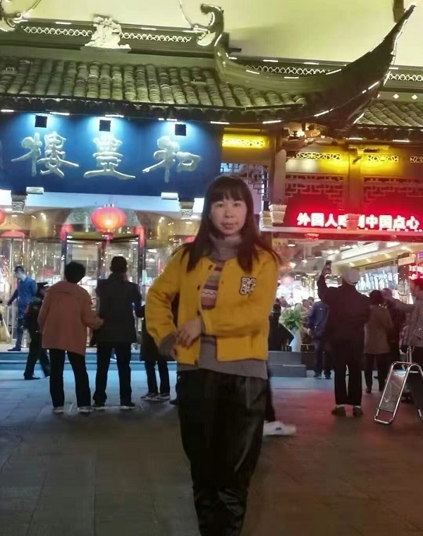 君倩的第三张照片--邯郸相亲服务中心