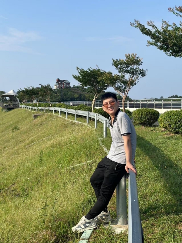 悠人的第一张照片--邯郸相亲服务中心