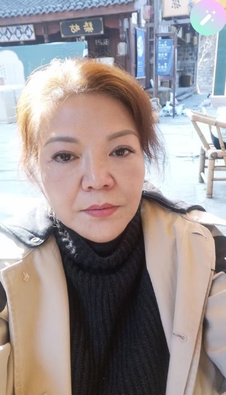 宛霞的第二张照片--邯郸相亲服务中心