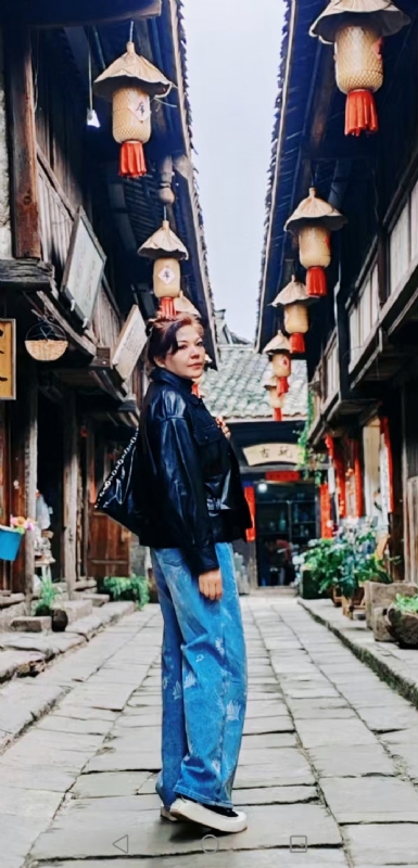 宛霞的第五张照片--邯郸相亲服务中心